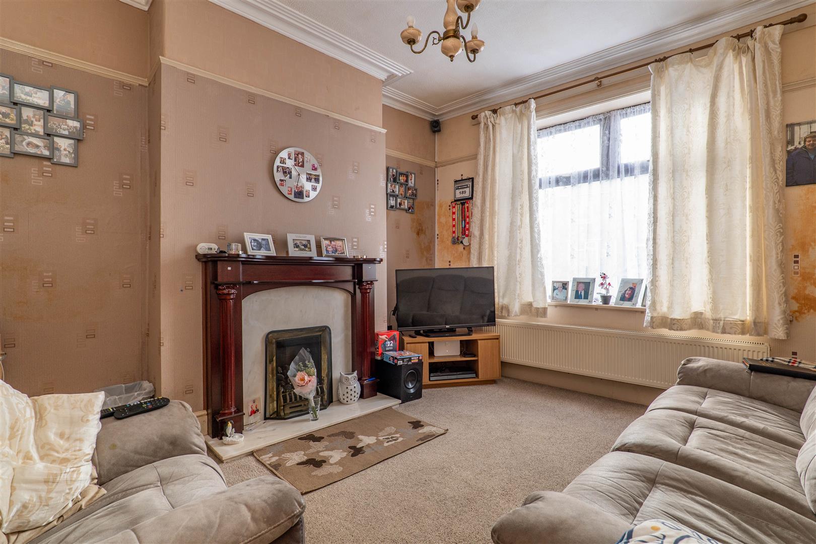 3 bed property in Lyons Lane, Chorley
